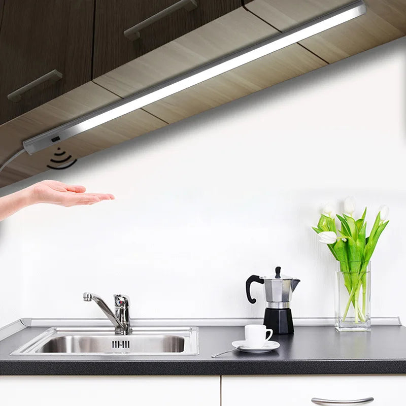 LED Cabinet Light PIR Motion Hand Sweep Sensor Night Lights USB Plug 30/40/50CM Kitchen Bedroom Closet Bedside Night Lamp